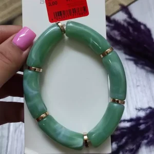 دستبند طرح یشم